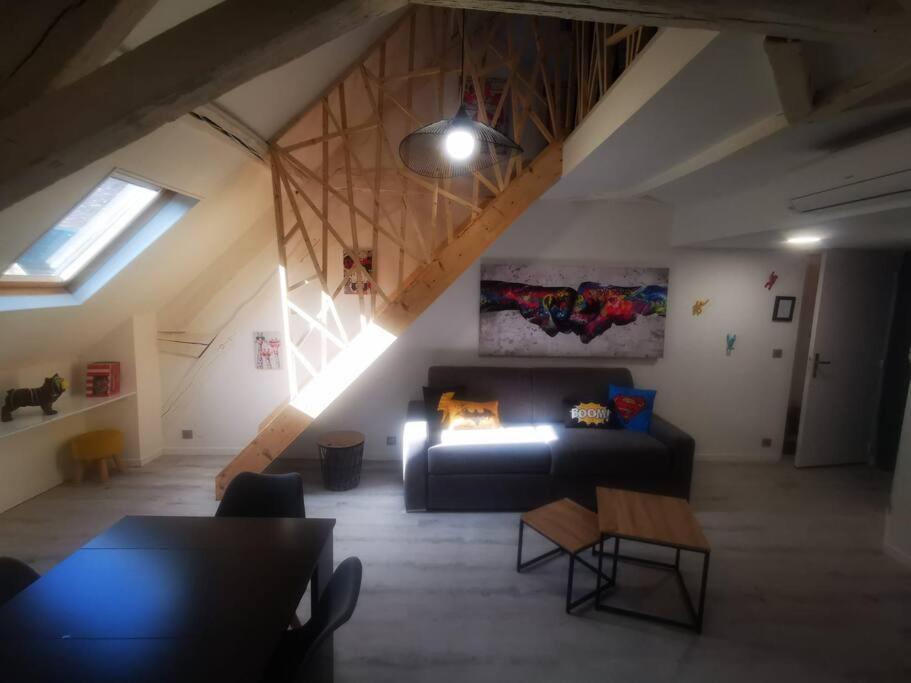 Au Numero 6 Le Fun Chateauroux Exterior photo